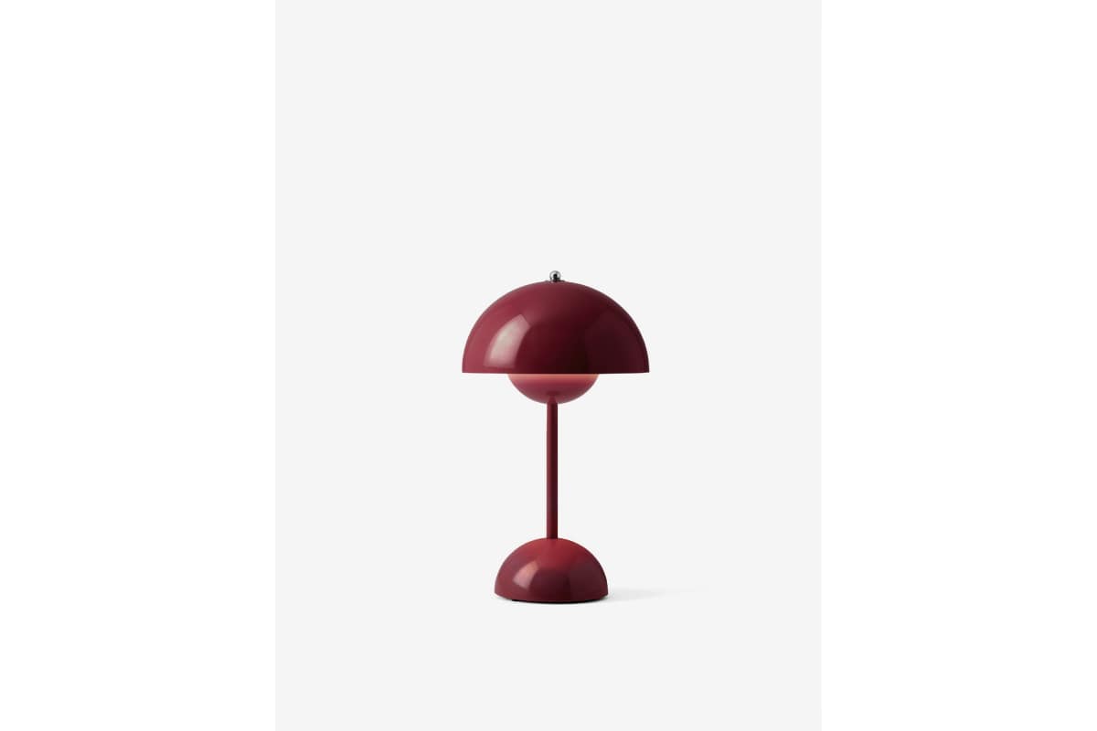 &Tradition | FLOWERPOT PORTABLE VP9 Dark Plum
