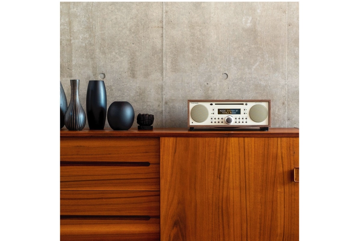 Tivoli Audio | Music System BT Walnut/Beige