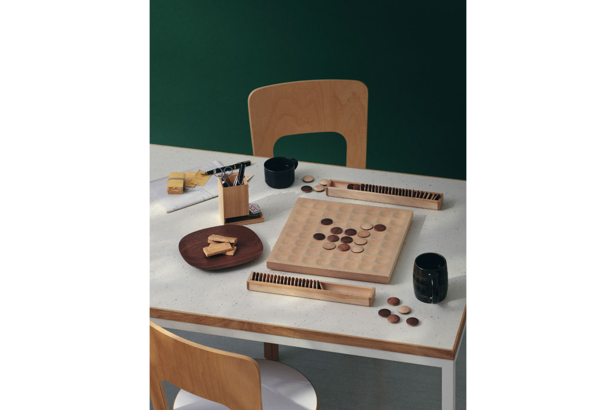 SASAKI | Wooden reversi