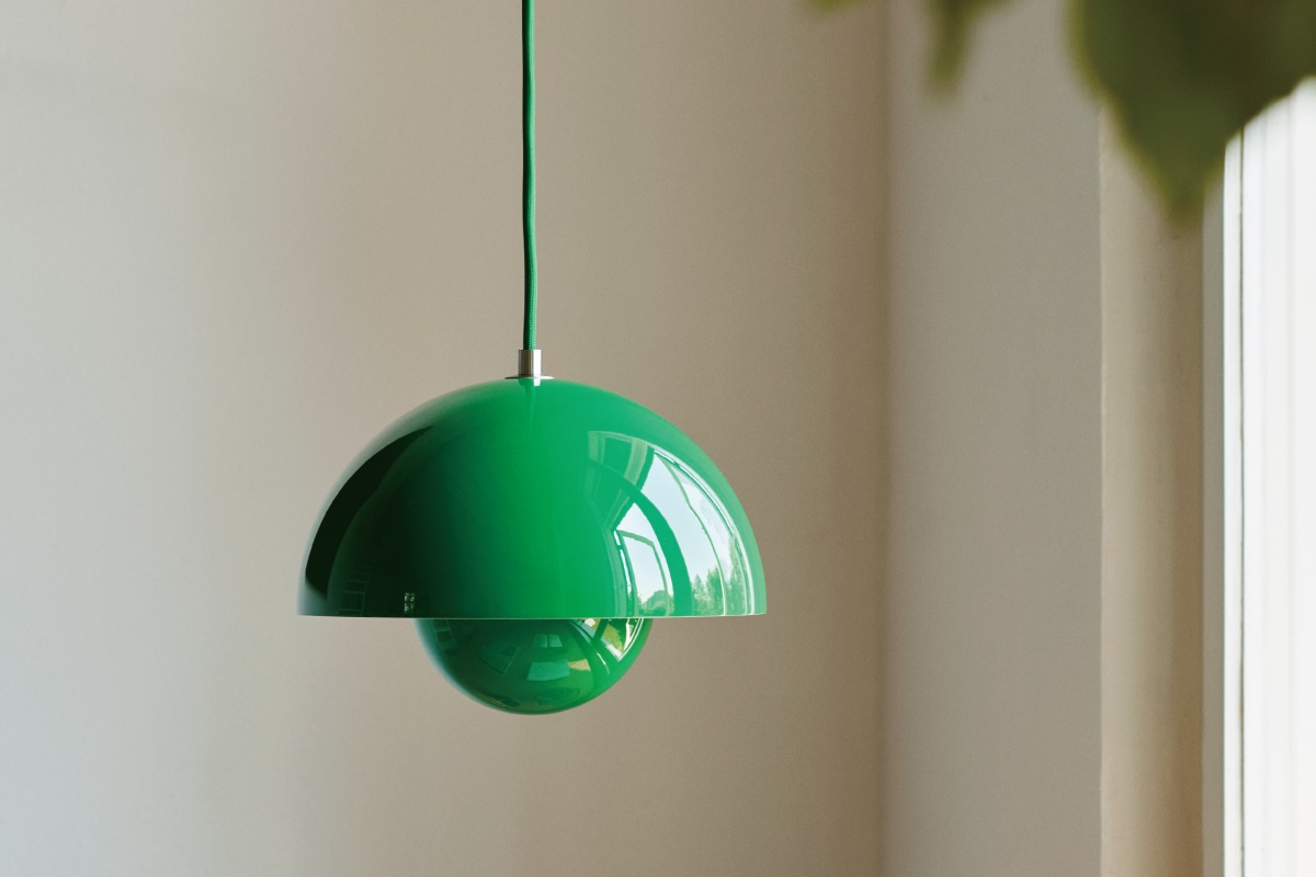 &Tradition | FLOWERPOT PENDANT VP1 Signal Green