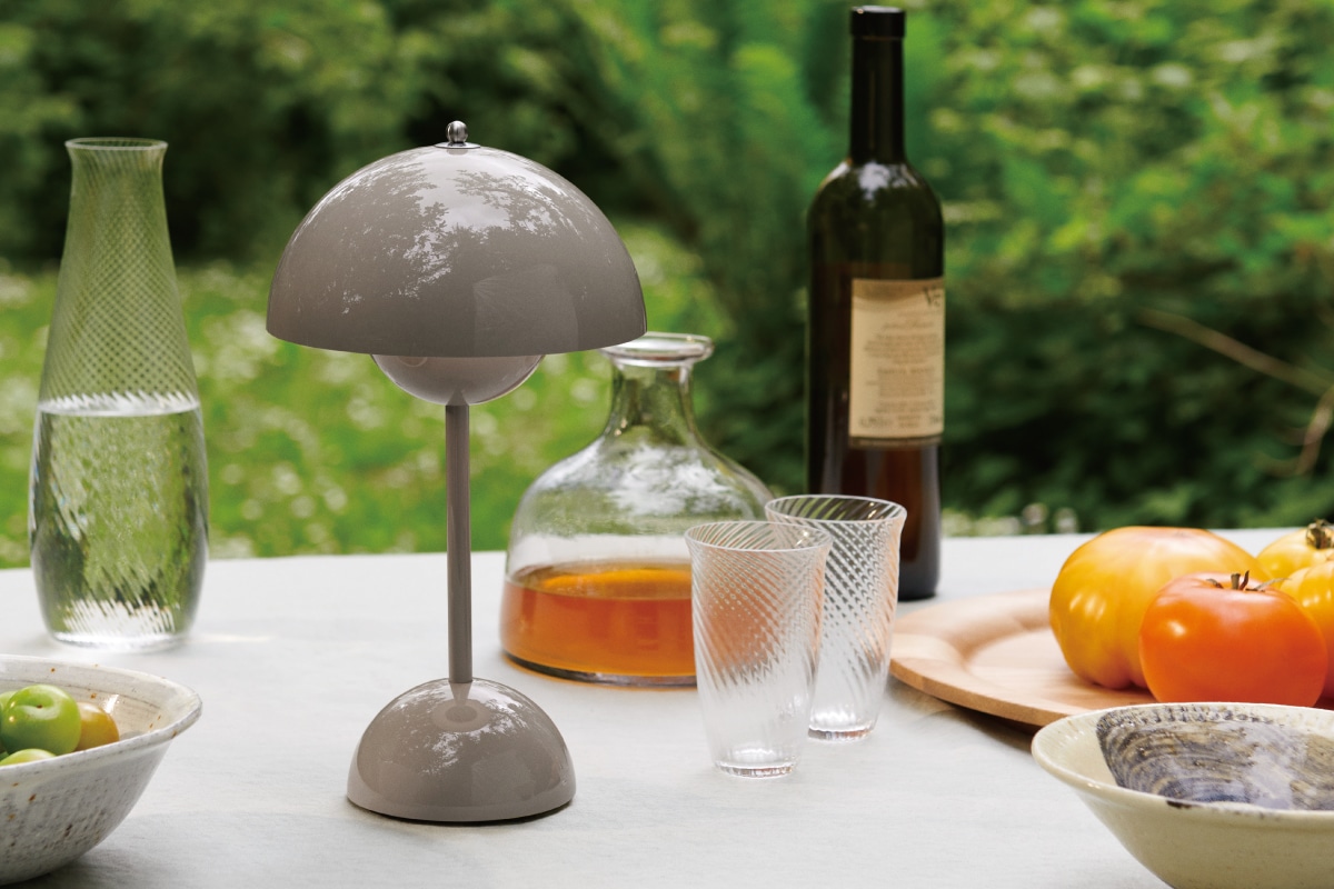 &Tradition | FLOWERPOT PORTABLE VP9 Grey Beige