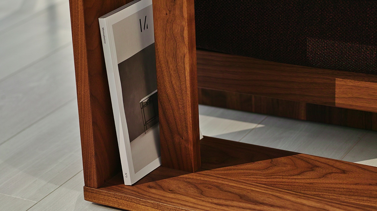 ELVIS SIDE TABLE H55cm / マグプレイス(2箇所)