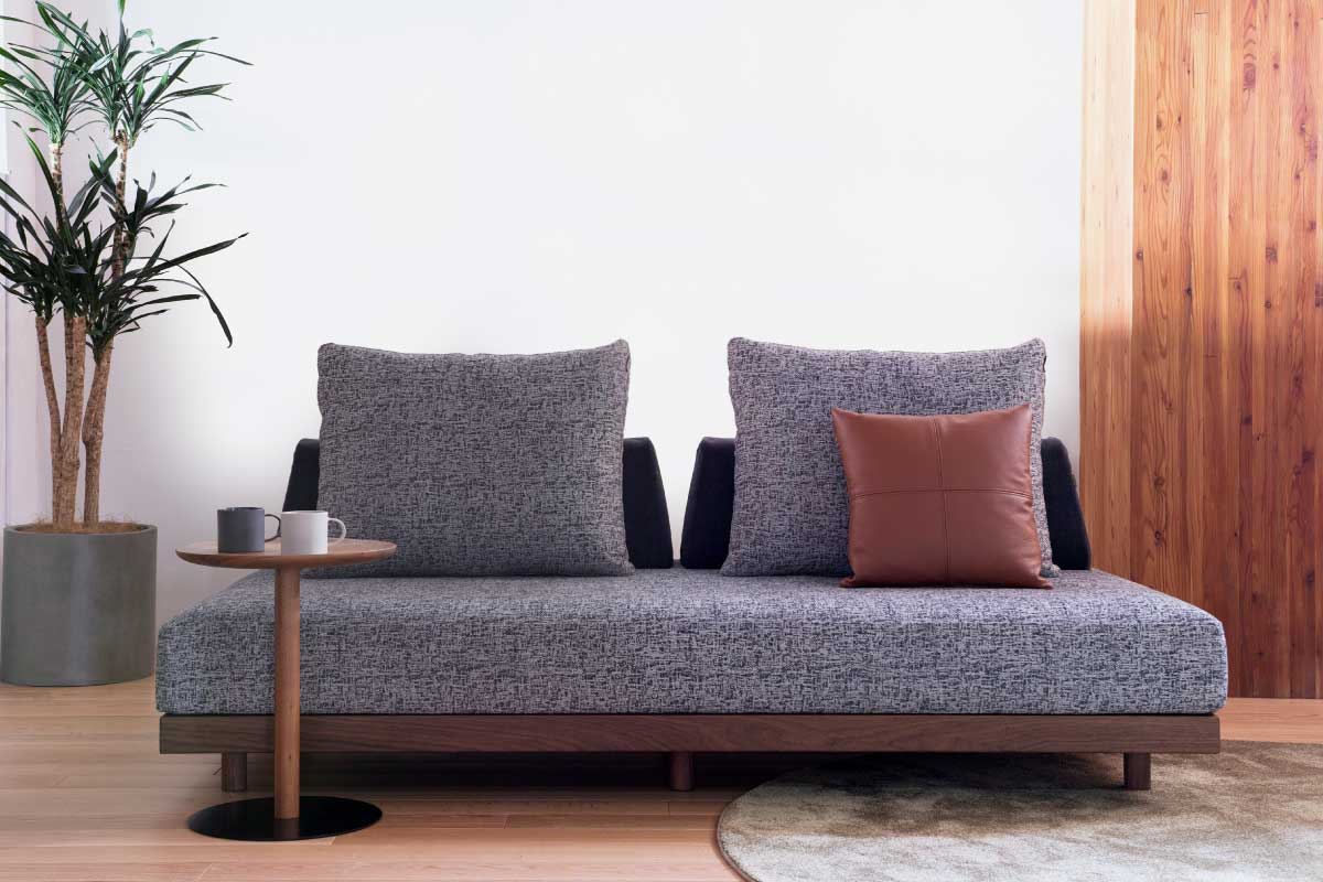 MOUNT CUSHION W60 × D30 × H30cm