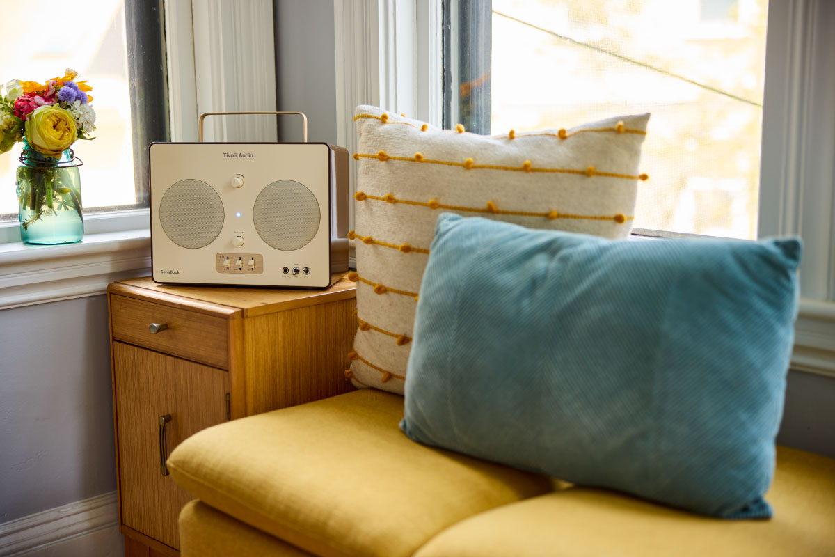 Tivoli Audio | SongBook Cream/Brown