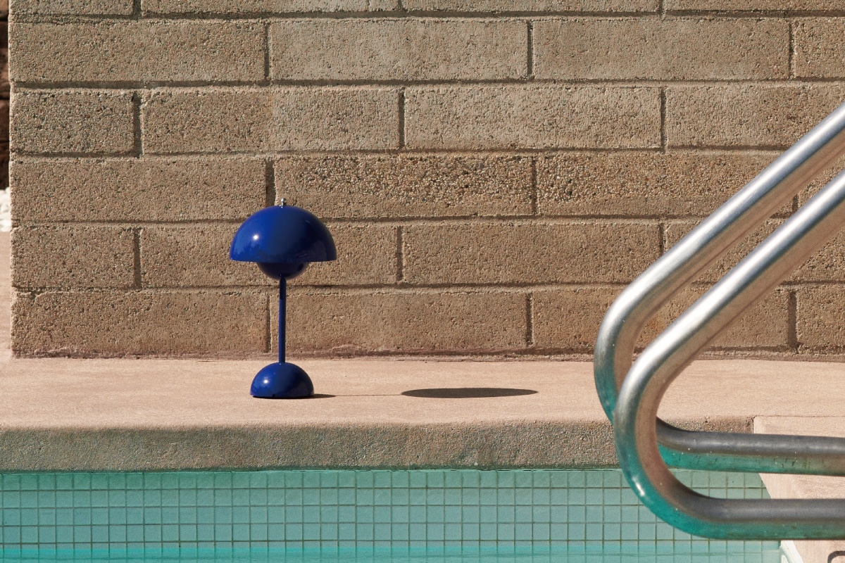 &Tradition | FLOWERPOT PORTABLE VP9 Cobalt Blue