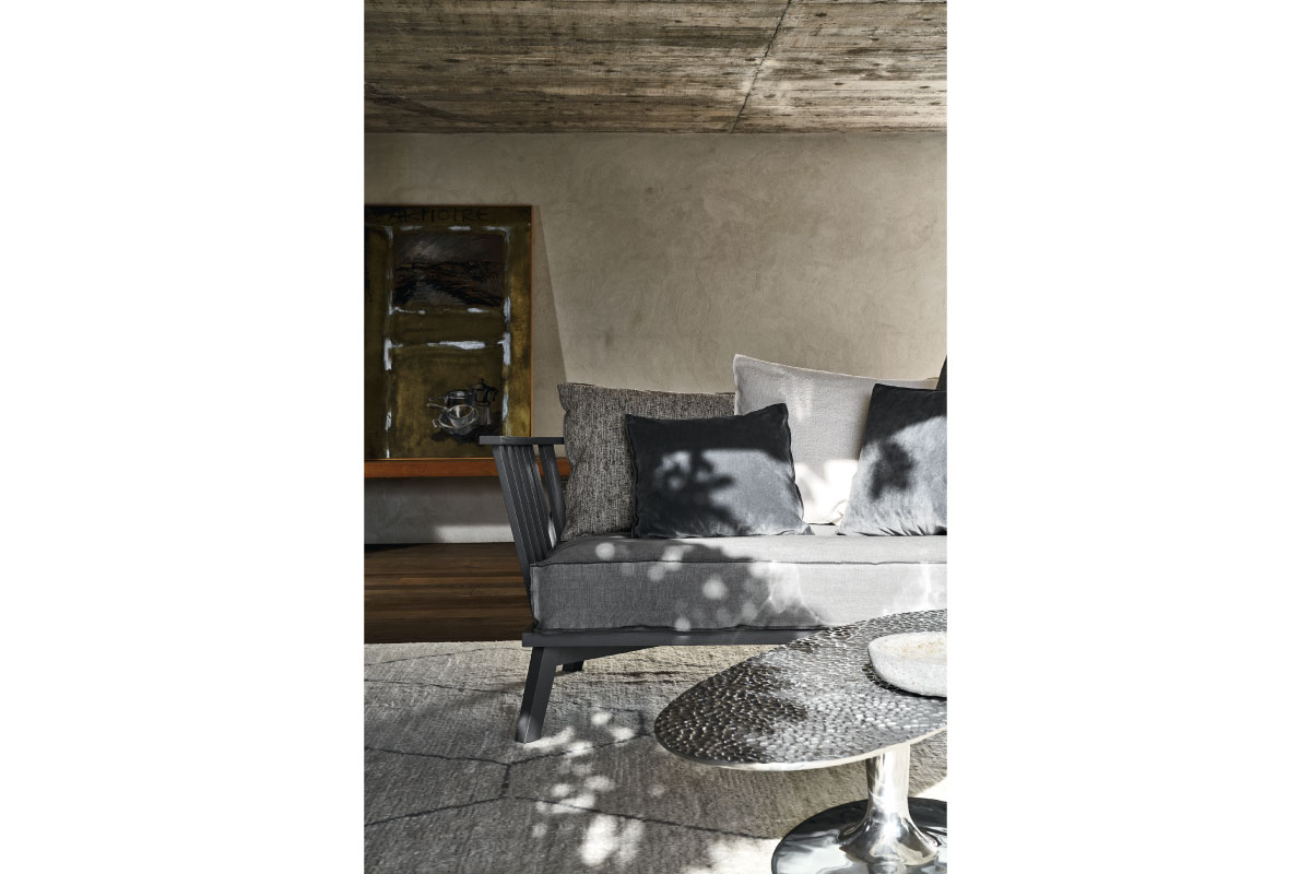 GERVASONI | NEXT 148 W110 D45 H33cm