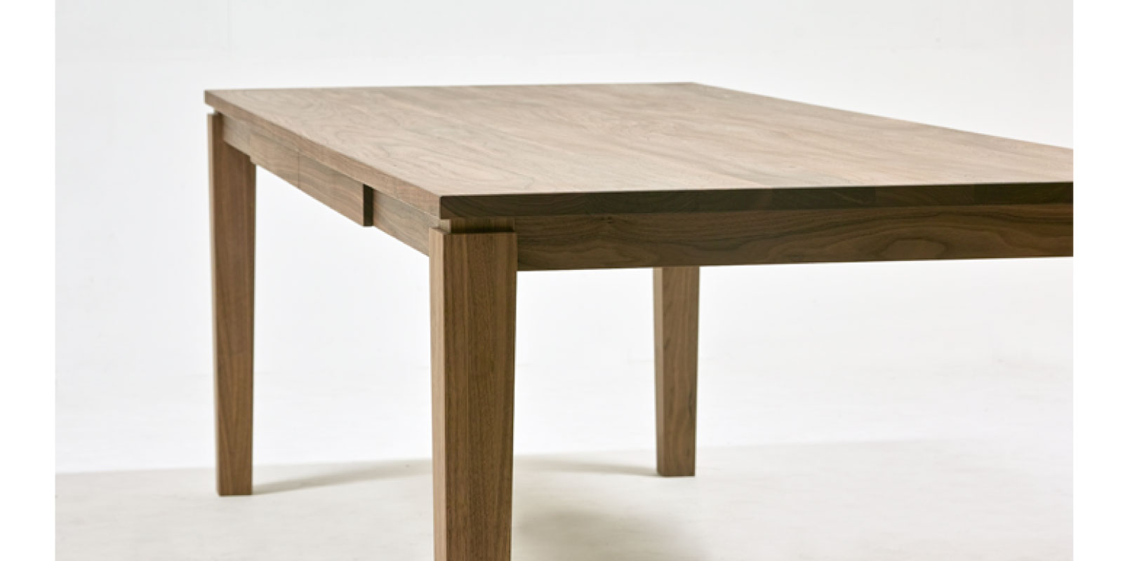 KRONE DINING TABLE W90cm × D90cm