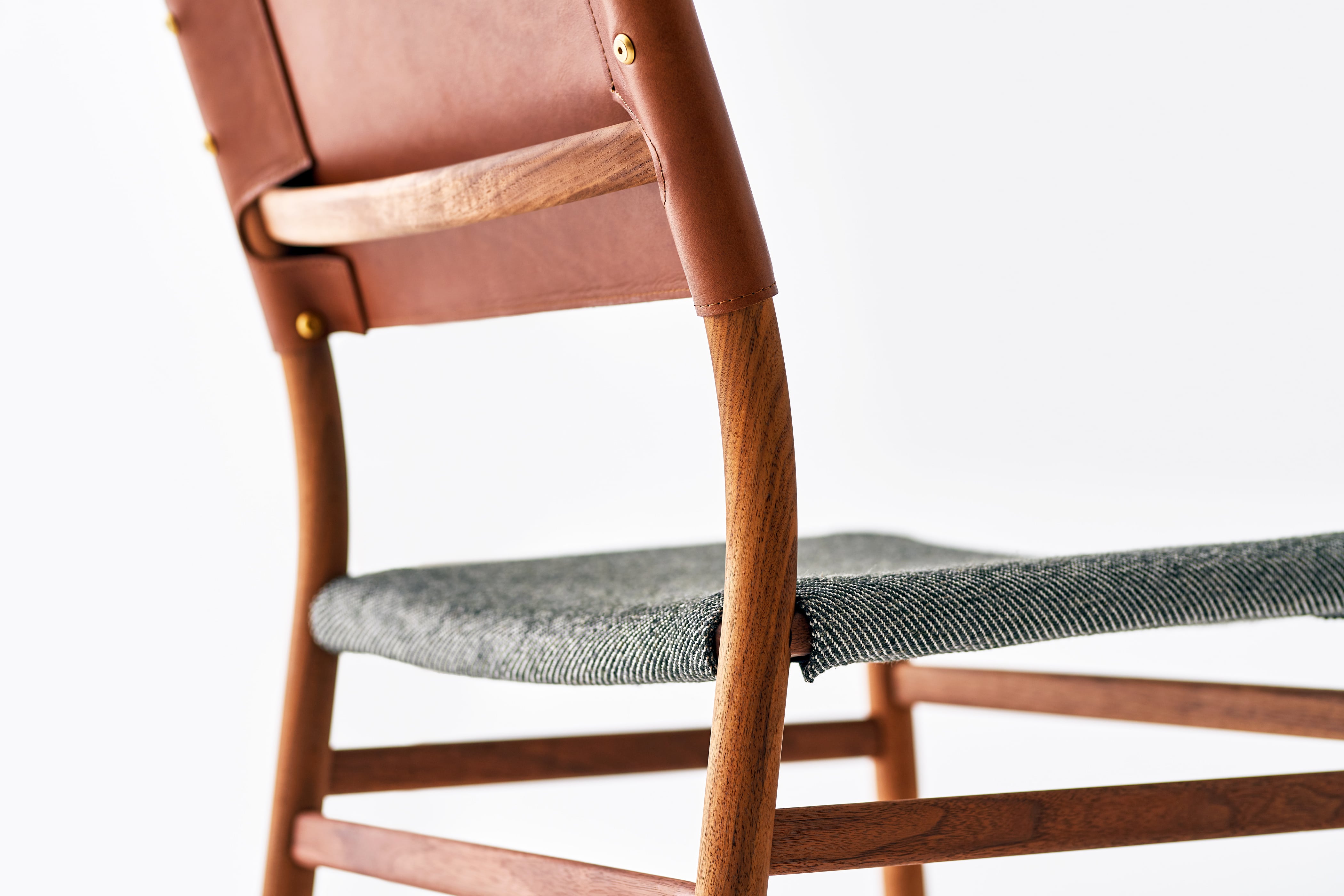 YU UC4 DINING CHAIR