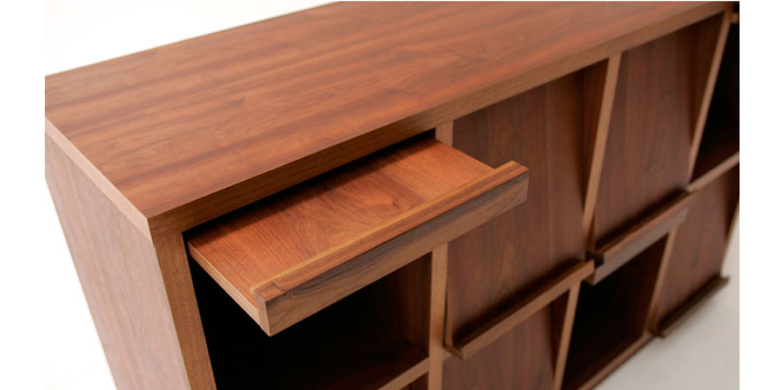 KOROVA RECORD RACK 3列2段 : W113.3 × D47 × H92 cm