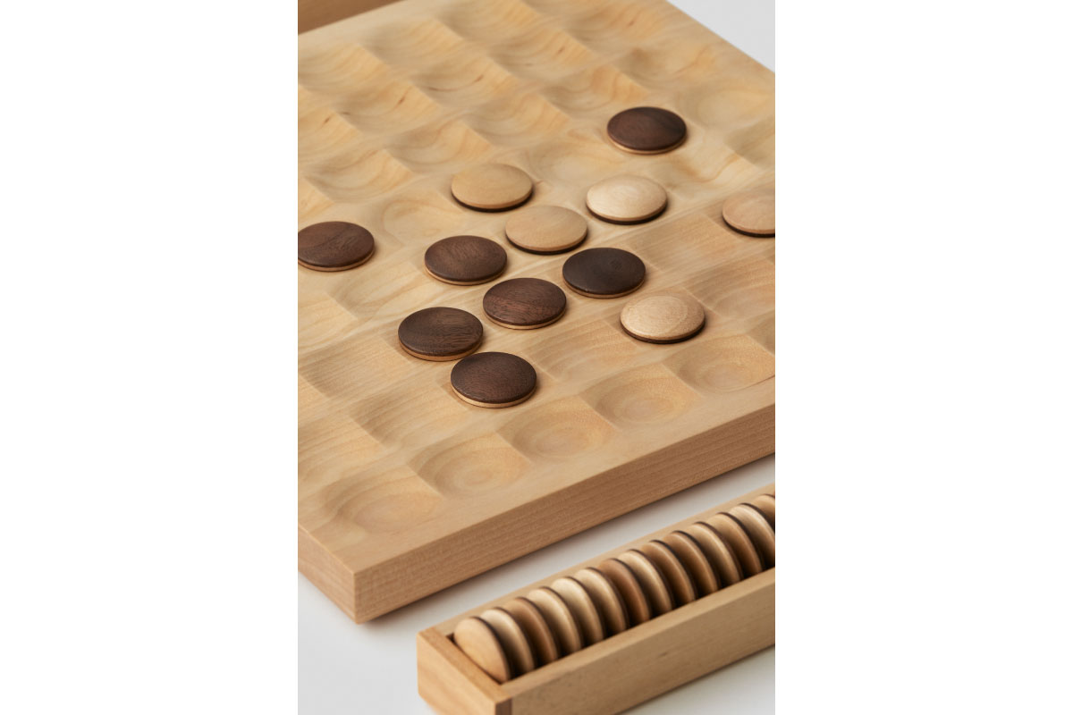 SASAKI | Wooden reversi