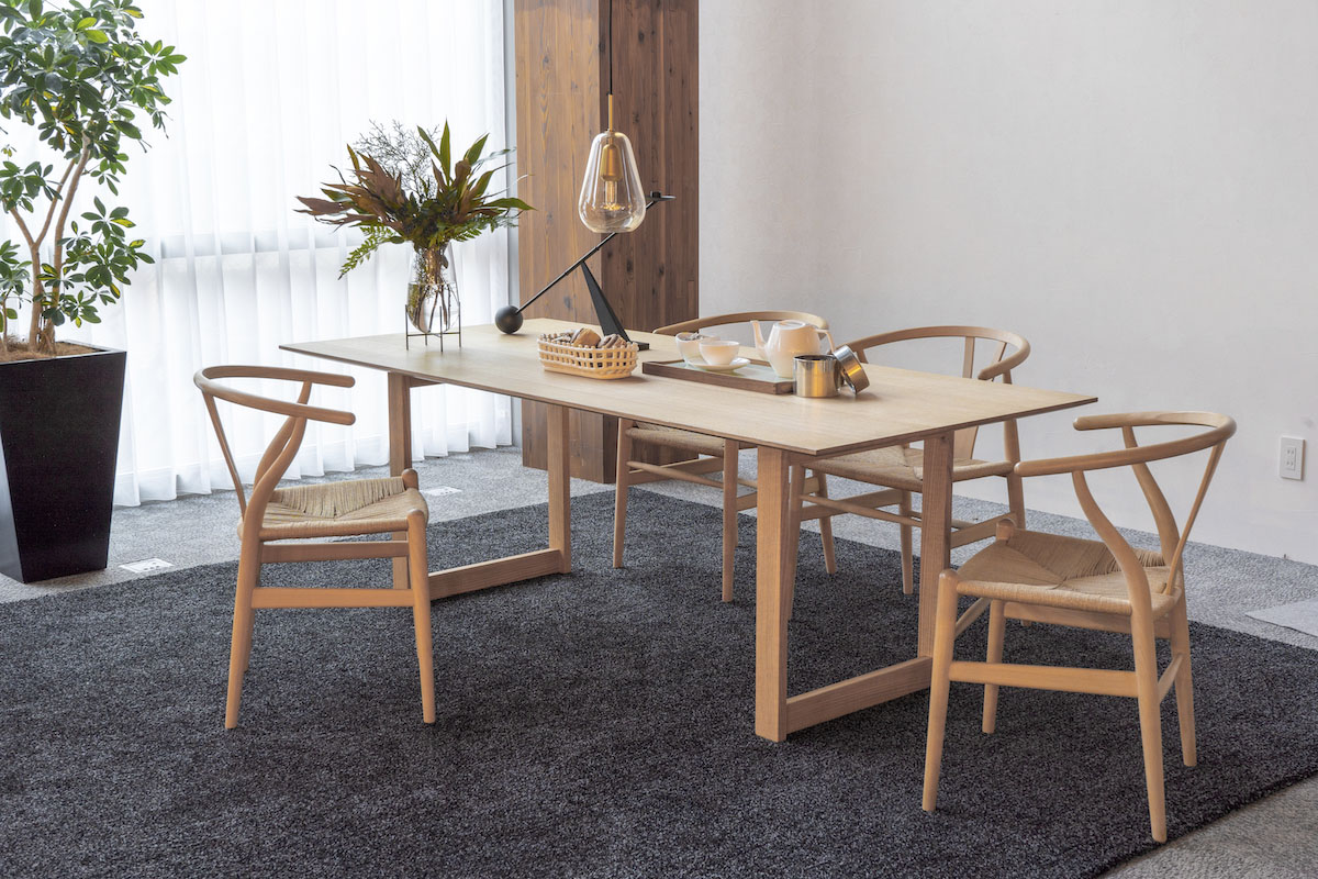 YU UT2 DINING TABLE W 160cm × D 90cm