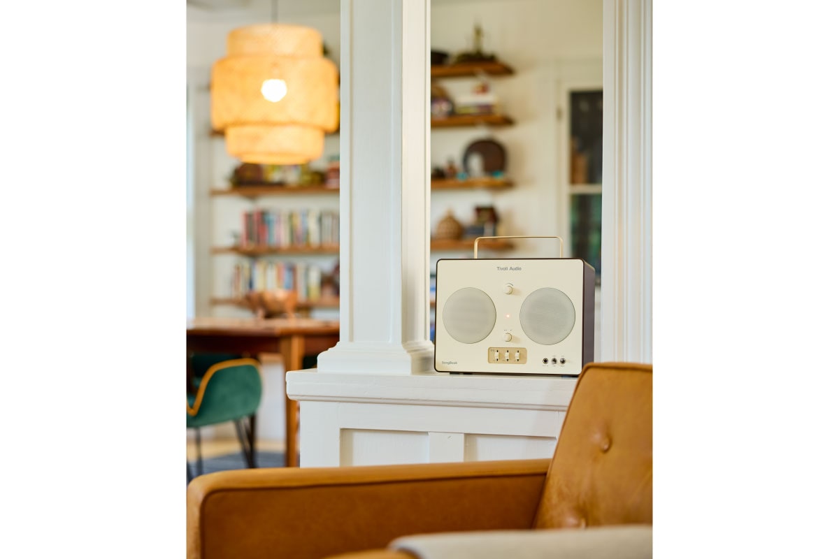 Tivoli Audio | SongBook Cream/Brown