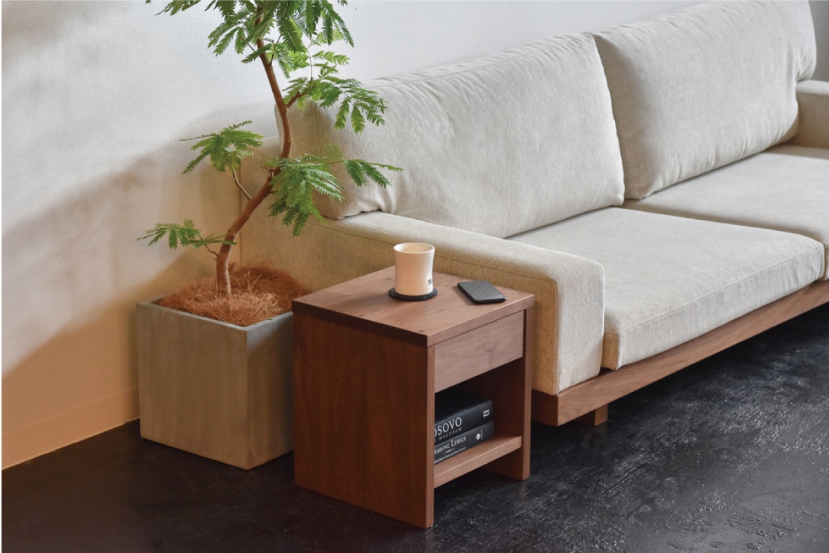 MORELESS NIGHT TABLE H40cm