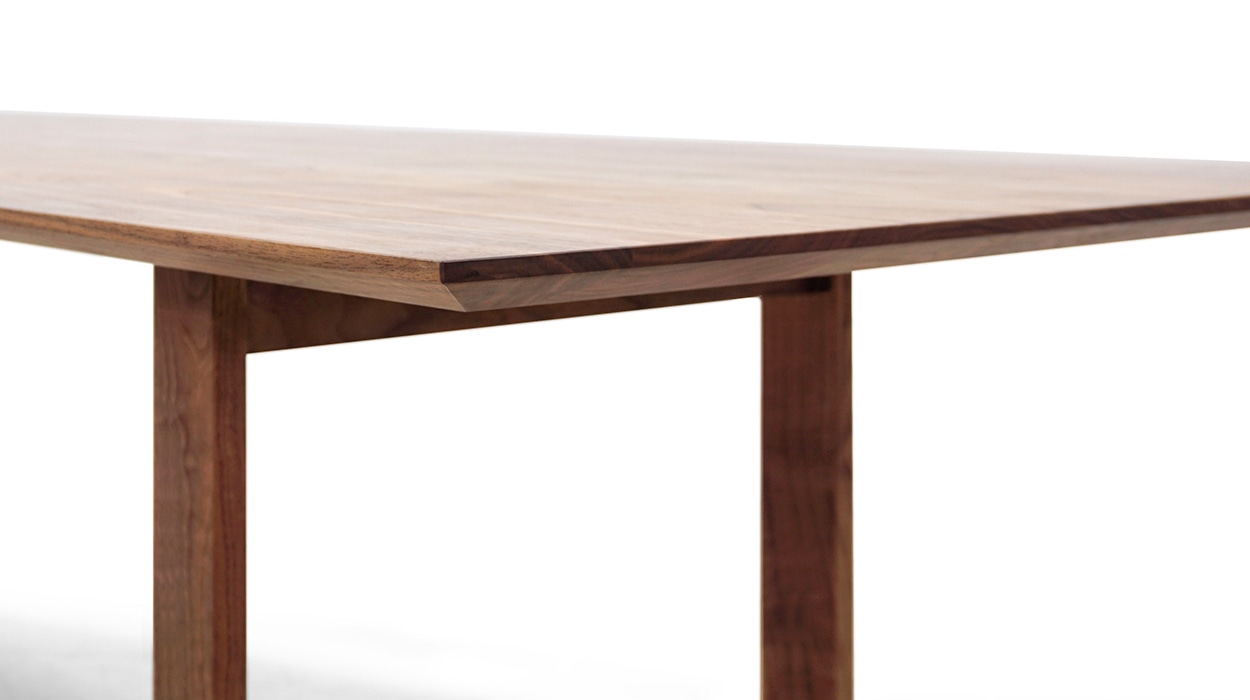 YU UT2 DINING TABLE W 160cm × D 90cm